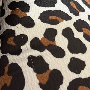 Meet your Posher, Chaliss